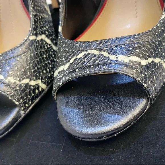 Gianni Bini Snakeskin Leather Peep Toe Ankle Bootie Stiletto Heel 7 - Picture 11 of 15